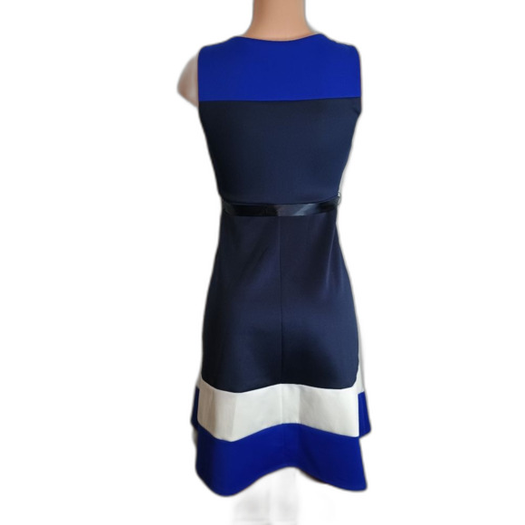 Kate & Lily Women's Elegant Navy Blue and White Sleeveless Dress Size 4 - Picture 2 of 4